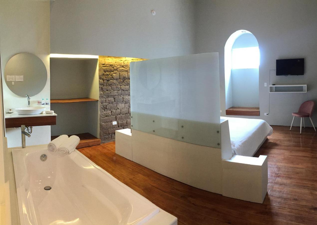 Casa Anabela Hotel Boutique Quito Exterior photo