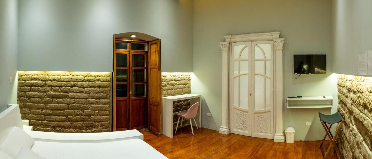 Casa Anabela Hotel Boutique Quito Exterior photo
