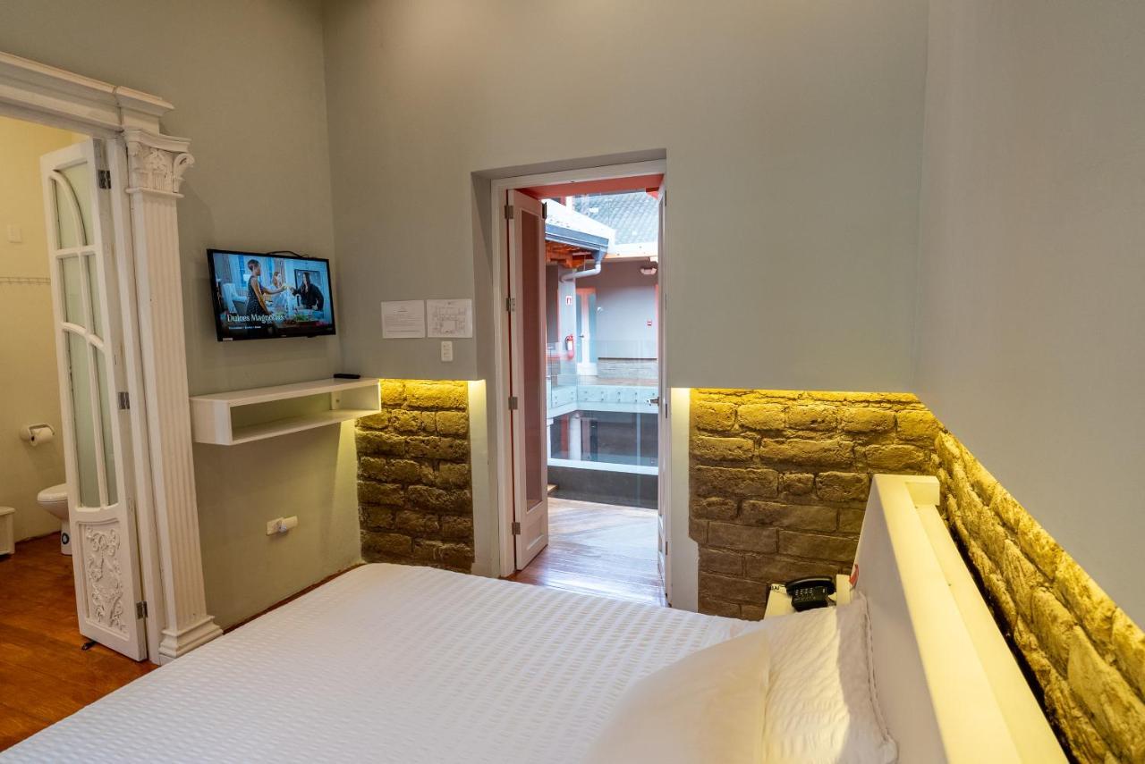 Casa Anabela Hotel Boutique Quito Exterior photo